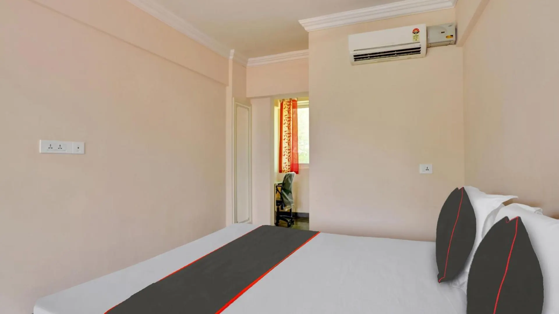 Family Castle Hotel Тривандрум