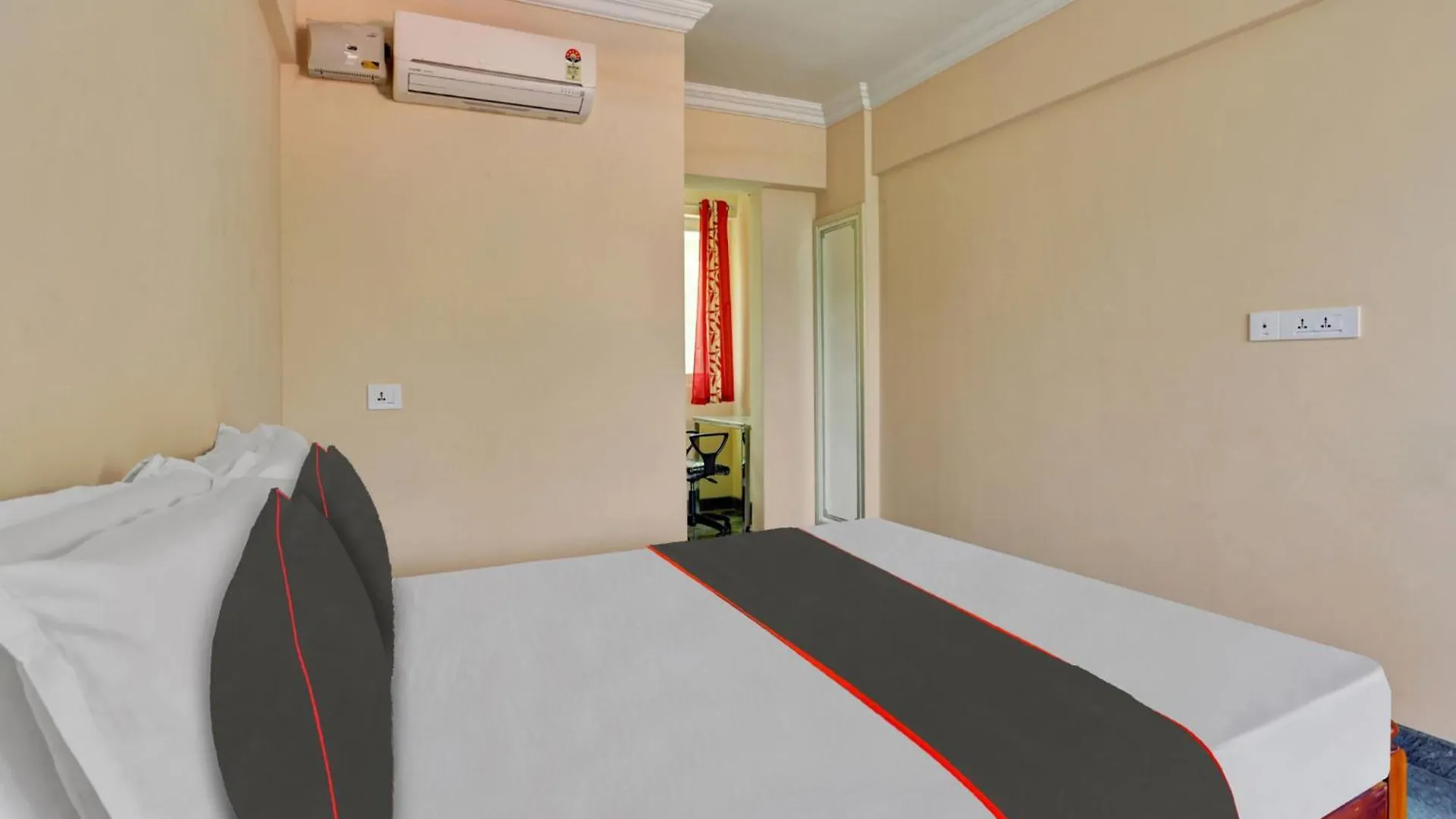 Family Castle Hotel Тривандрум 3*,  Индия
